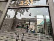 Oficina Metro U.Catoliza / Lastarria