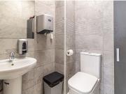 Oficina moderna en La Mata, CC./ Parquemar, en la...