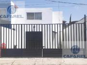 Oficina o Consultorio en PLANTA ALTA en RENTA JARDINES...