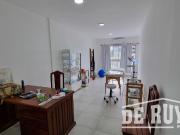 Oficina o monoamb con cochera