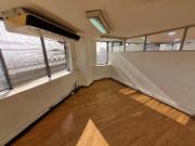 Oficina pasos de metro Plaza de Armas