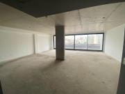 Oficina Premium AAA 110m2 + cochera piso alto...