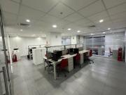 Oficina Prime de 118 m² con 4 estacionamientos en Centro...