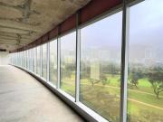Oficina Prime en venta o alquiler con vista al Golf Los...