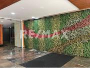 ¡Impulsa tu Negocio en el Corazón de la Condesa!...