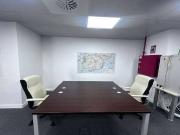 Oficina situada en Edificio exclusivo a escasos metros...