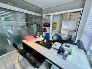 Oficina venta La Plata amueblada zona tribunales