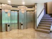 Oficina versátil! a pasos Ahumada y metro U Chile