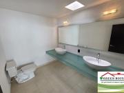 OFICINAS CON BODEGA EN RENTA, EXCELENTE UBICACIÓN, MUY...