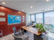 Oficinas de 235 m² con terraza y parking en Empuriabrava
