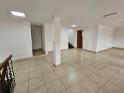 Oficinas / Depósitos en Alquiler – 183 m² – Surco