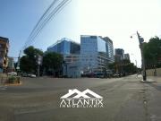 Oficinas en Alquiler 600m2 c/u Frente a embajada de...