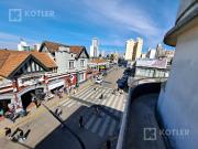 Oficinas en excelente ubicacion. 4 amb. en Est. Lomas...