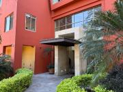 Oficinas en renta con cub?culos y sala de juntas al sur...