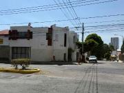 Oficinas en Renta Prados Agua Azul en Esquina