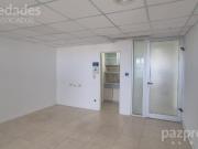 Oficinas en Venta con cocheras Z/altos