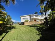 Ofrezco en VENTA o ALQUILER bella casa en CERRO VERDE