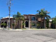 OFREZCO RENTA CASA AMUEBLADA, EQUIPADA Y DECORADA ALBERCA