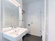 Old building charm: Beautiful temporary flat with...