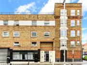 Old Castle Street, London E1, 2 bed flat to rent, £2,750...
