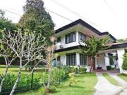 Old House with Big Garden in Banilad