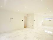 Old Orchard Close, Hadley Wood