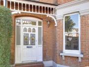 Old Park Road, Palmers Green, 4 Bedroom Apartment