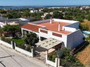 Olhão Moradia de Charme Vista Mar e Elegância Algarvia...