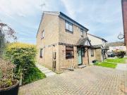 Olive Grove, Swindon SN25, 3 bed semi detached house to...