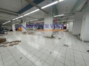 Oltre 3 vetrine in affitto a Siracusa