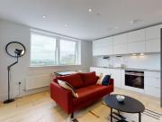 Olympic Way Studio to rent £1,726 pcm £398 pw