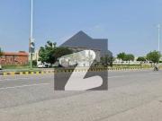 On 150 Feet Road Pair Of Kanal Total 2 Kanal Top...