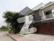 On Excellent Location 10 Marla House Available In Bahria...