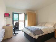 One Bed Apartment D Has an Apartment