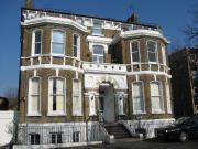 One bed flat in characterful Victorian conversion