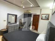 One bed fully luxury apartmet available for rent in e11 e 11