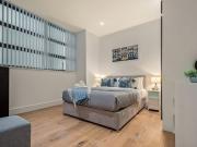 One Bedroom,10 minute from Morington Crescent