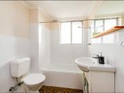 One bedroom apartment with a/c & loads of space