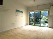 One bedroom boarding room with shared facilities in...