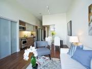 One Bedroom + Den Alto
