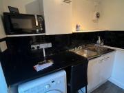 One bedroom First Floor Flat close to Dagenham Heathway