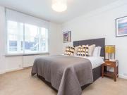 One bedroom flat in Hill street Mayfair