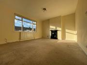 One bedroom flat to let in Southgate