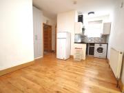 One Bedroom Garden Flat Bills Incuded!