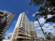 One bedroom Plus spacious study apartment for lease