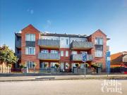 One bedroom +study fully furnished all inclusive apartment