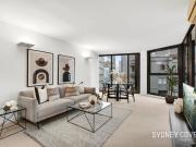 CONTEMPORARY SURRY HILLS LIVING WITH STUDY & PARKING...