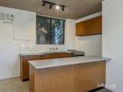 One Bedroom Unit in Brunswick