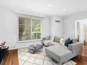 ONE BEDROOM VILLA UNIT WITH PRIVATE COURTYARD