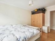 one bedroom within walking distance of Chippenham town
